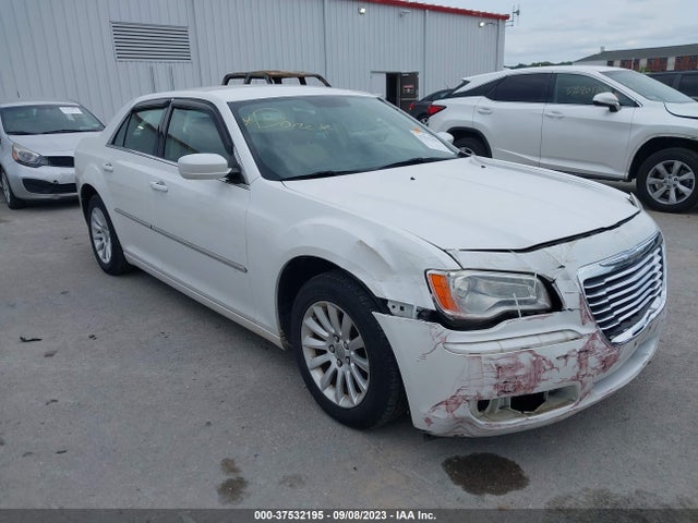 2011 CHRYSLER 300 VIN: 2C3CA4CG3BH528418