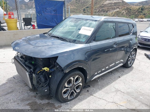 KIA Soul X-line 2020 KNDJ23AU5L7066587 Image 2