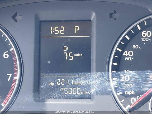 1VWAT7A35EC051445 Volkswagen Passat Wolfsburg Ed
