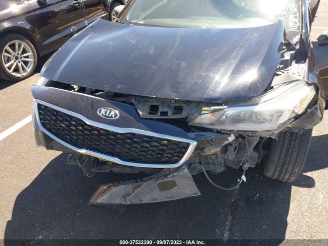 3KPFK4A79HE047957 KIA FORTE LX