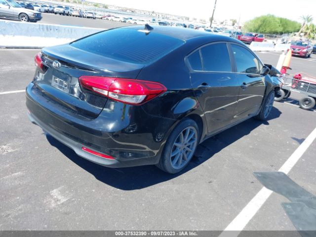 3KPFK4A79HE047957 KIA FORTE LX