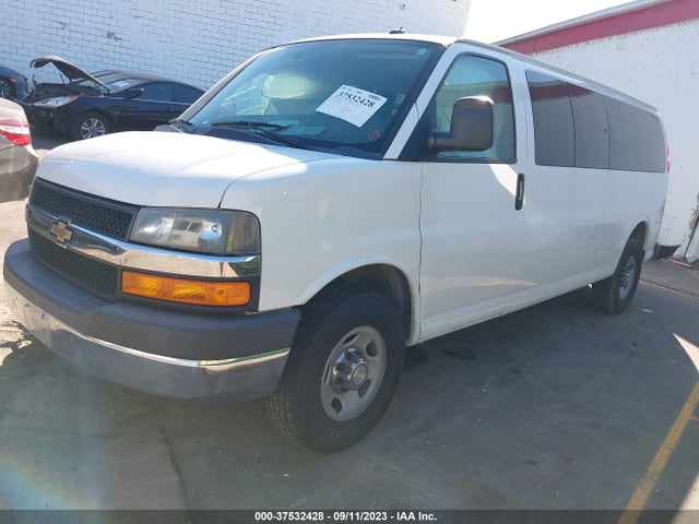 Chevrolet Express Passenger Lt 2014 1GAZG1FG8E1206254 Image 2