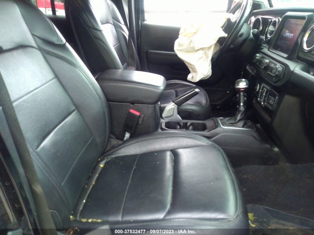 1C4HJXEG8MW613288 Jeep Wrangler Unlimited Sahara Altitude