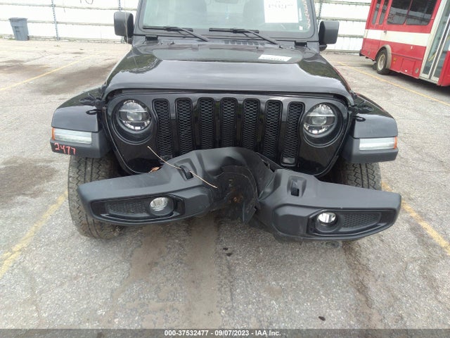1C4HJXEG8MW613288 Jeep Wrangler Unlimited Sahara Altitude