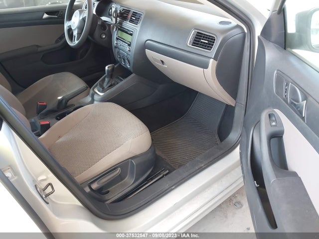 Aukcja sprzedaży 2011 Volkswagen Jetta Sedan S, vin: 3VW2K7AJ3BM381391, numer aukcji: 37532547