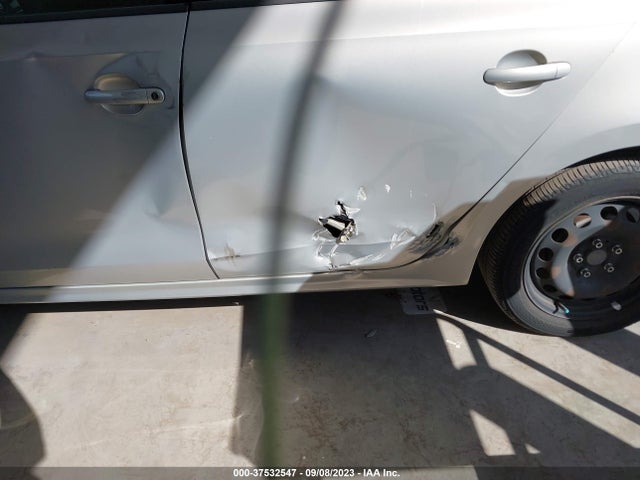 Aukcja sprzedaży 2011 Volkswagen Jetta Sedan S, vin: 3VW2K7AJ3BM381391, numer aukcji: 37532547