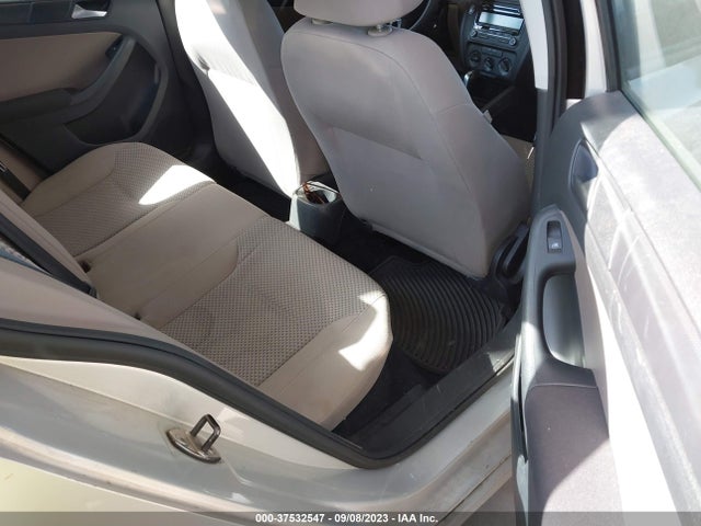 Aukcja sprzedaży 2011 Volkswagen Jetta Sedan S, vin: 3VW2K7AJ3BM381391, numer aukcji: 37532547