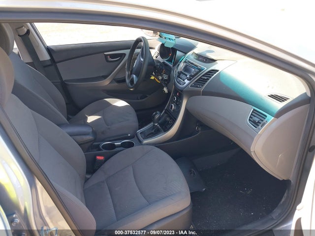 Hyundai ELANTRA SE 2016 5NPDH4AE7GH734868 Image 5