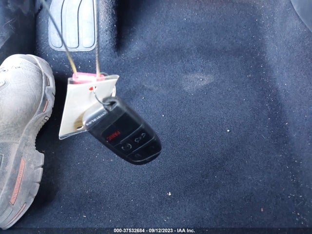 1C3CCCBBXGN182831 Chrysler 200 S
