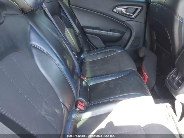 1C3CCCBBXGN182831 Chrysler 200 S