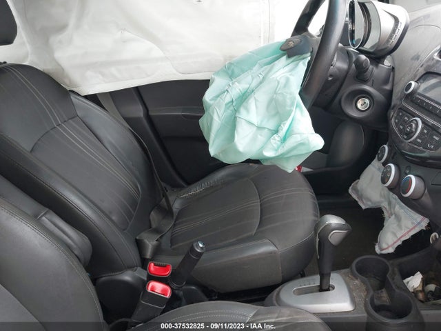 Chevrolet SPARK LS 2014 KL8CB6S96EC575904 Image 5