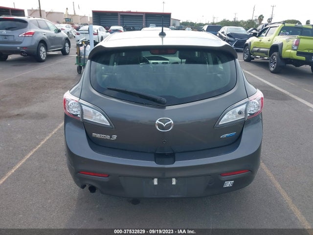 2013 MAZDA MAZDA3 I GRAND TOURING VIN: JM1BL1MP9D1831638