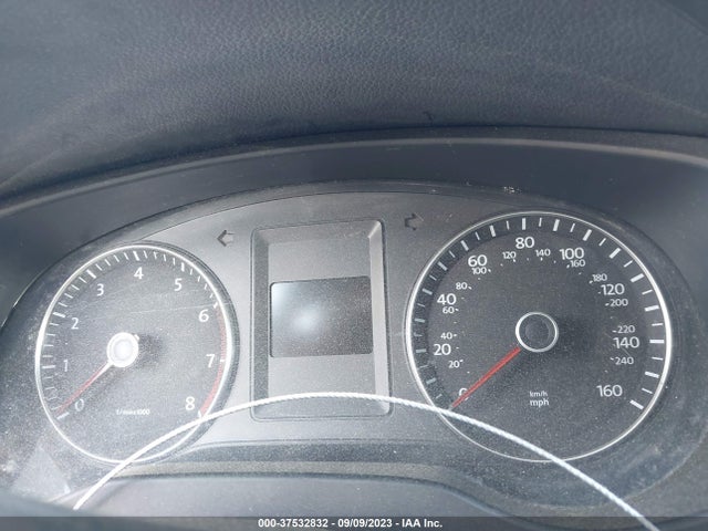 3VWD07AJXEM405785 Volkswagen Jetta Sedan Se