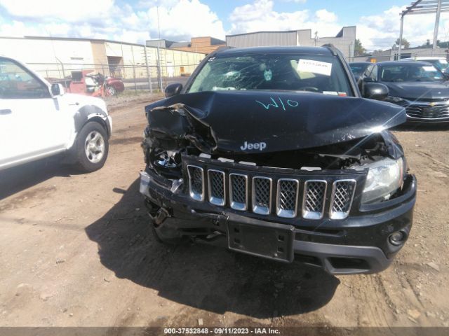 1C4NJDEB8ED846669 Jeep Compass Latitude
