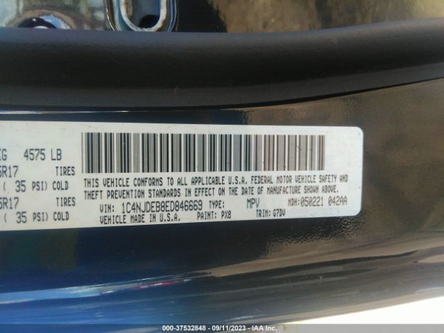 1C4NJDEB8ED846669 Jeep Compass Latitude