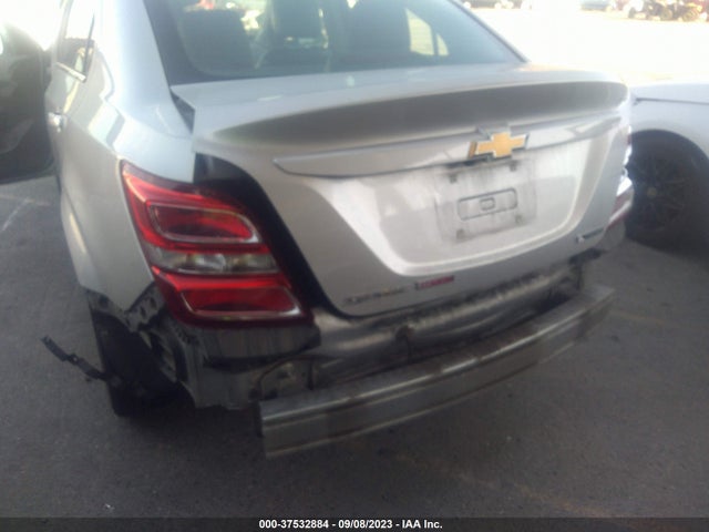 Chevrolet Sonic Premier 2018 1G1JF5SBXJ4103976 Image 6