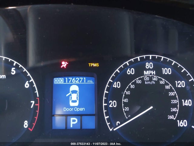 2013 HYUNDAI GENESIS 3.8L VIN: KMHGC4DD1DU226553