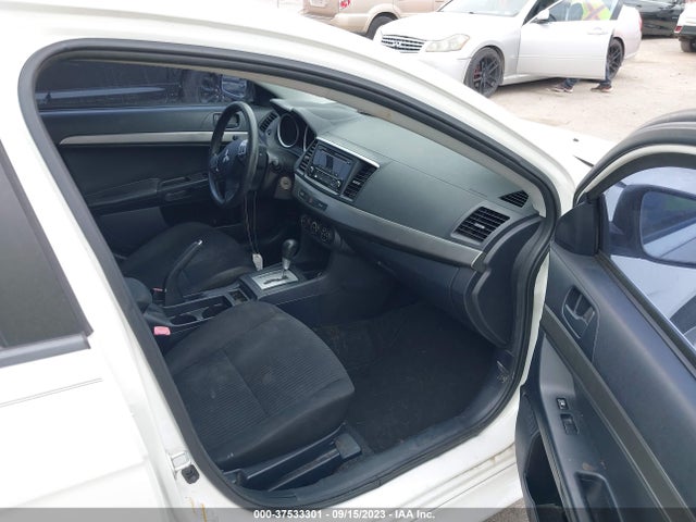 2014 MITSUBISHI LANCER ES VIN: JA32U2FU5EU020049