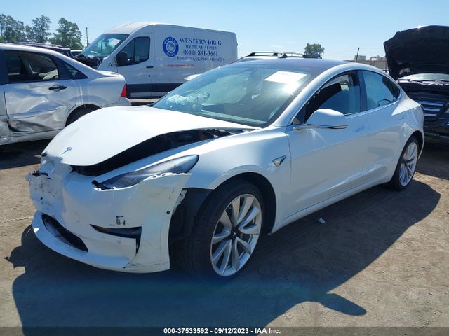 Tesla Model 3 Range Battery 2018 5YJ3E1EA2JF164729 Image 2