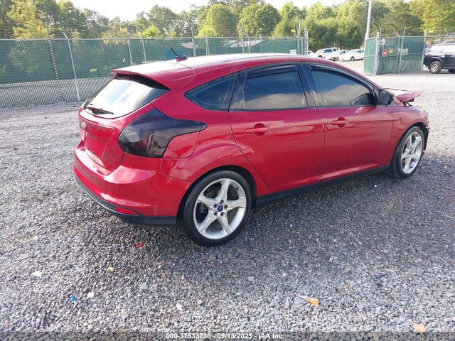 2014 FORD FOCUS SE VIN: 1FADP3K26EL120118