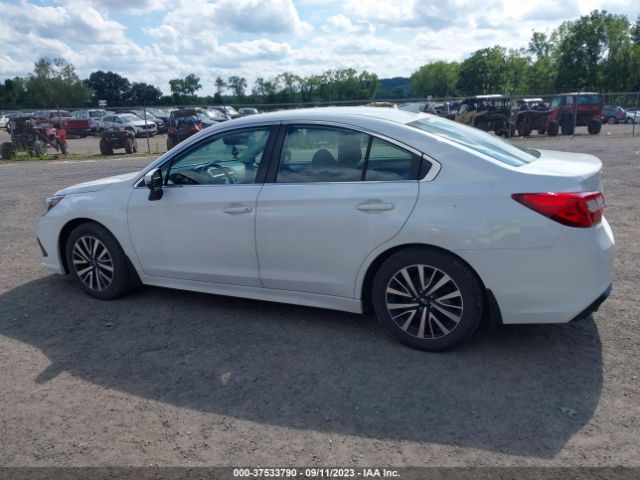 4S3BNAF61K3026071 Subaru Legacy Premium