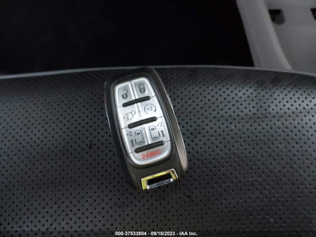 2C4RC1GG2JR320550 Chrysler Pacifica Limited
