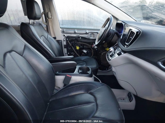 2C4RC1GG2JR320550 Chrysler Pacifica Limited