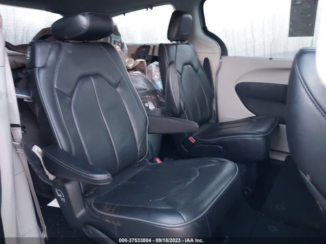 2C4RC1GG2JR320550 Chrysler Pacifica Limited