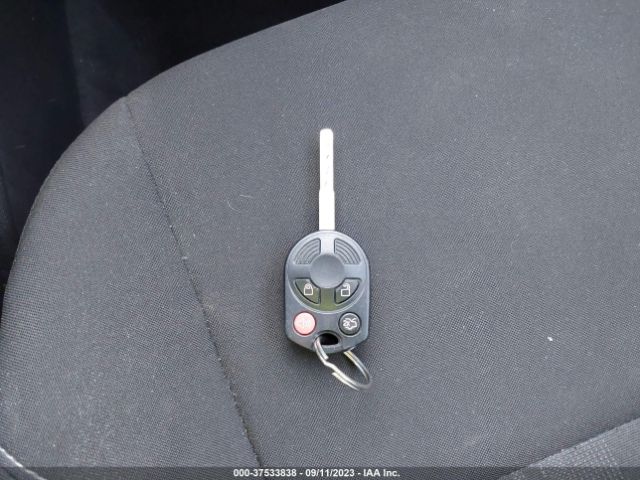 1FADP3F2XGL215620 Ford FOCUS SE