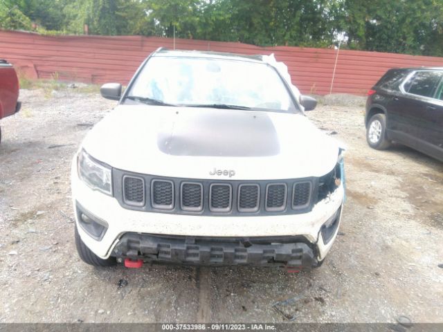 3C4NJDDB4JT168864 Jeep Compass Trailhawk