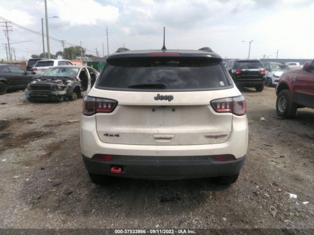 3C4NJDDB4JT168864 Jeep Compass Trailhawk