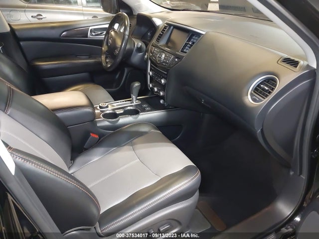 2019 NISSAN PATHFINDER SL VIN: 5N1DR2MMXKC622909