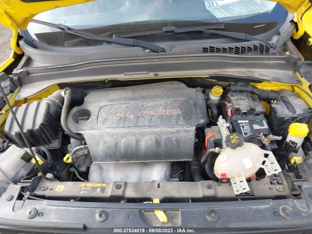 ZACCJBCT3GPC70615 Jeep Renegade Trailhawk