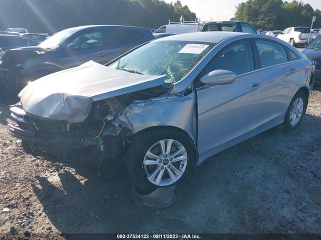 2013 HYUNDAI SONATA GLS VIN: 5NPEB4AC7DH756403