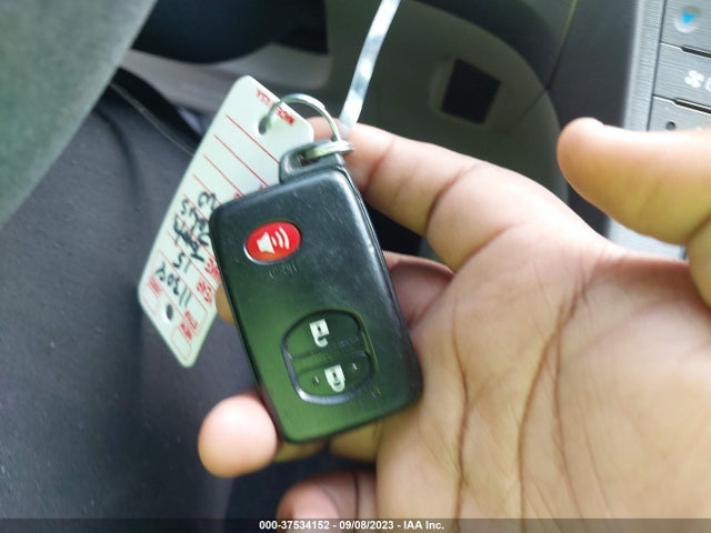 Toyota Prius Four 2015 JTDKN3DUXF1887571 Image 11
