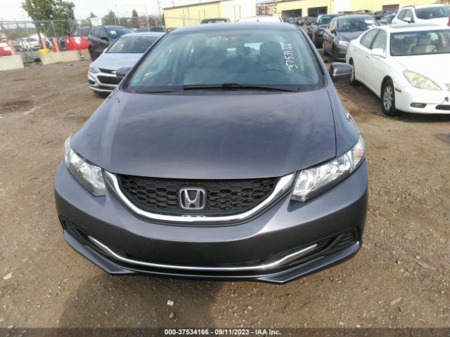 19XFB2F53EE008448 Honda Civic Sedan Lx
