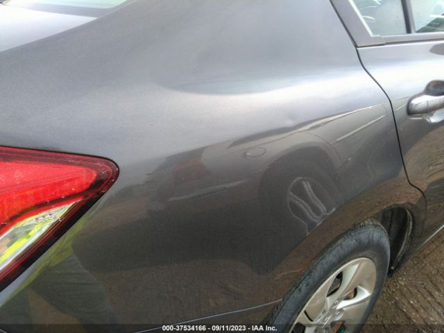 19XFB2F53EE008448 Honda Civic Sedan Lx