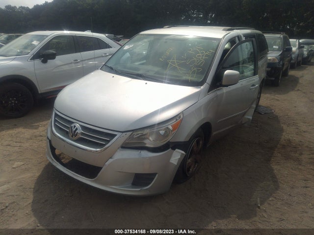 2011 VOLKSWAGEN ROUTAN SE VIN: 2V4RW3DG2BR669898