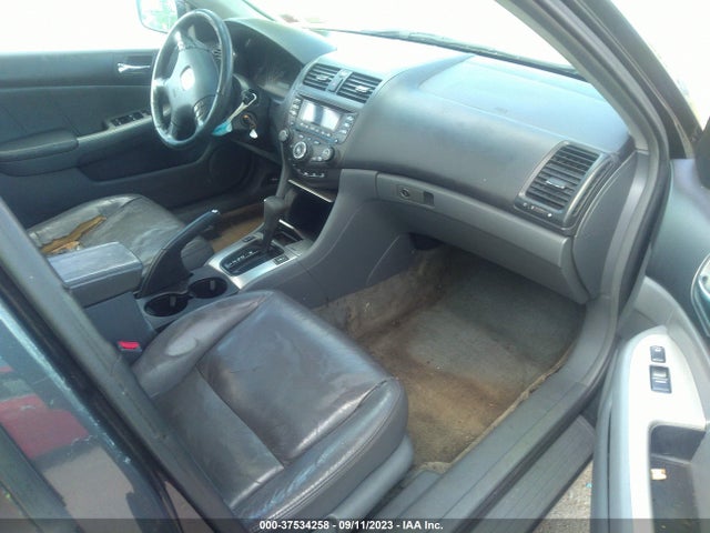 2005 HONDA ACCORD SDN EX-L VIN: 1HGCM56855A100836