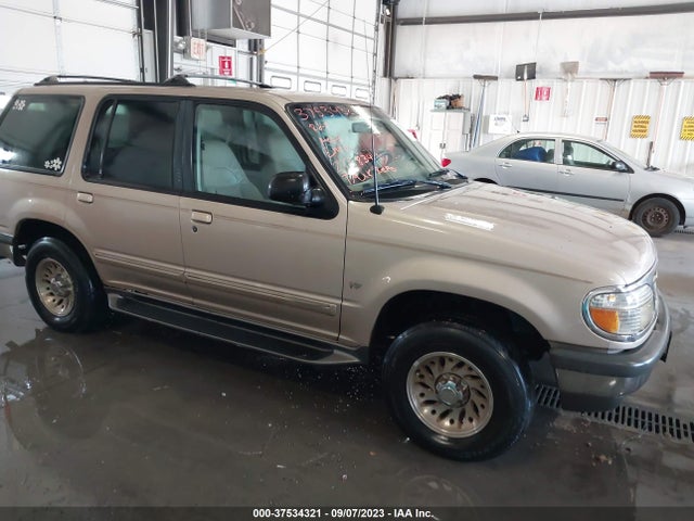1998 FORD EXPLORER XLT/EDDIE BAUER/LIMITED VIN: 1FMZU35P8WUB31385