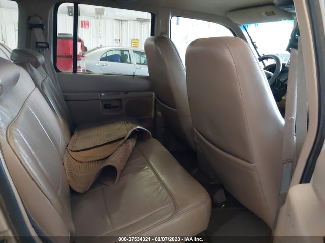 1998 FORD EXPLORER XLT/EDDIE BAUER/LIMITED VIN: 1FMZU35P8WUB31385