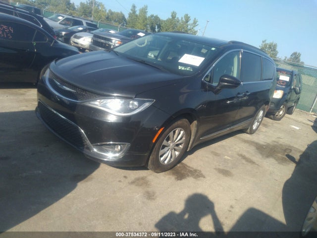 2C4RC1BGXHR753146 Chrysler Pacifica Touring-l