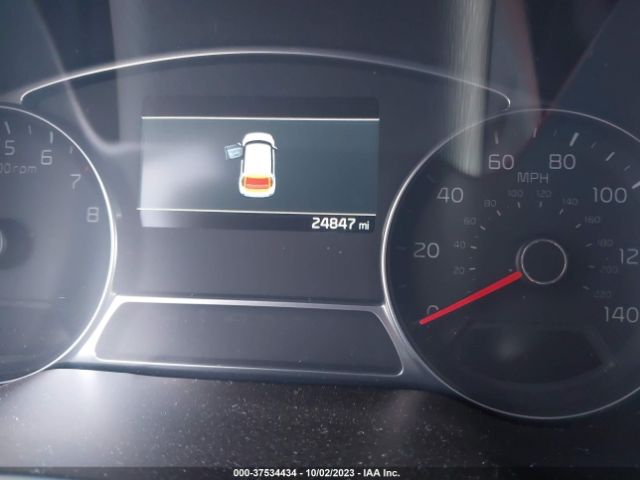 KNDJX3AA3J7576179 KIA Soul !