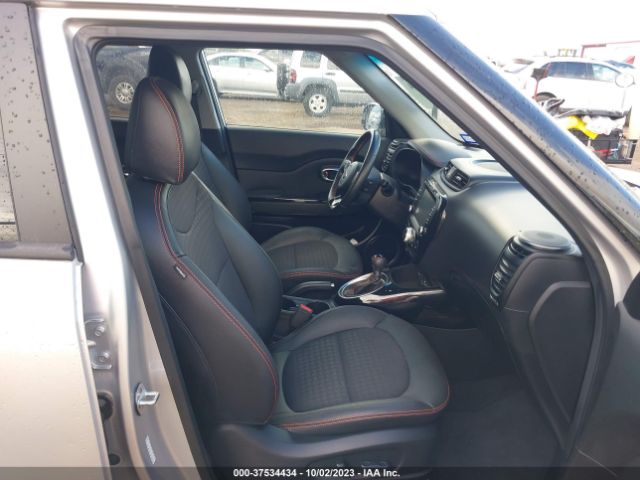 KNDJX3AA3J7576179 KIA Soul !