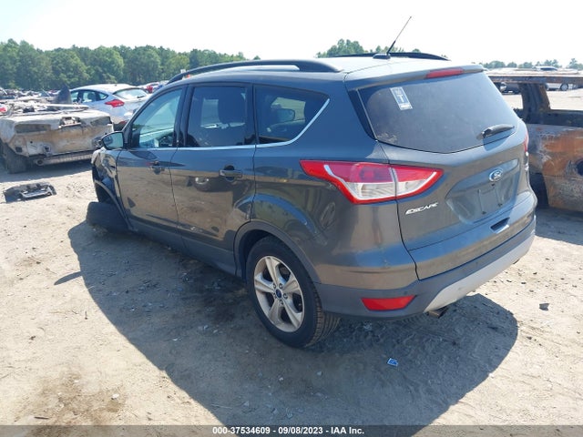 1FMCU9GX4GUA88445 Ford ESCAPE SE