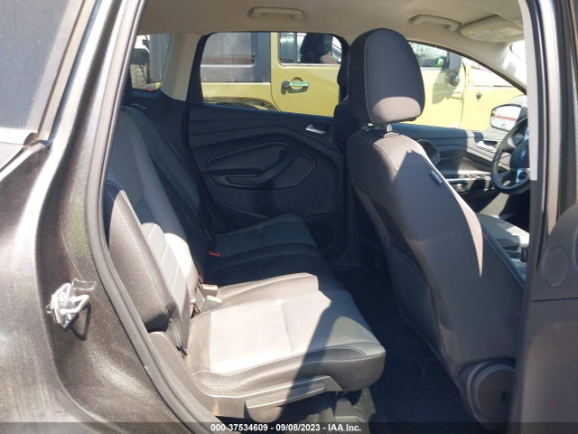 1FMCU9GX4GUA88445 Ford ESCAPE SE