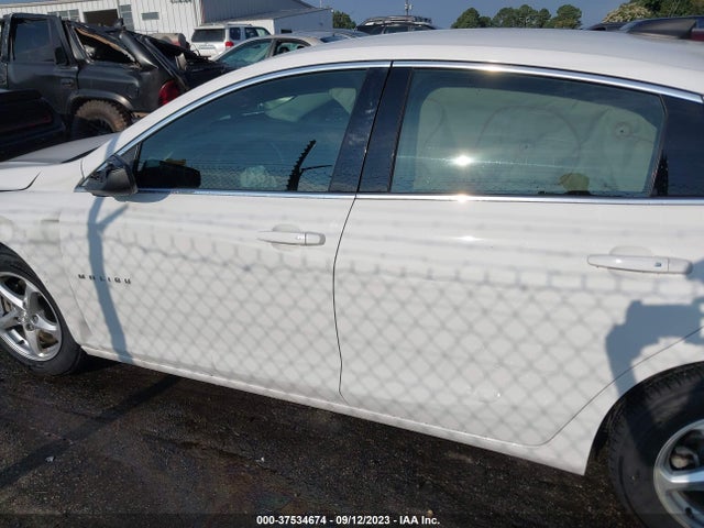 Chevrolet MALIBU LS 2018 1G1ZB5ST2JF287550 Image 14