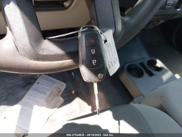1FTMF1CB9KKE10452 Ford F-150 Xl/xlt