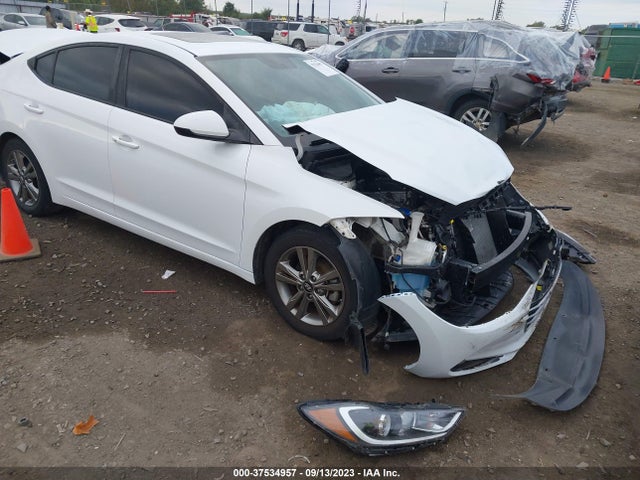 2017 5NPD84LF9HH172222 main image