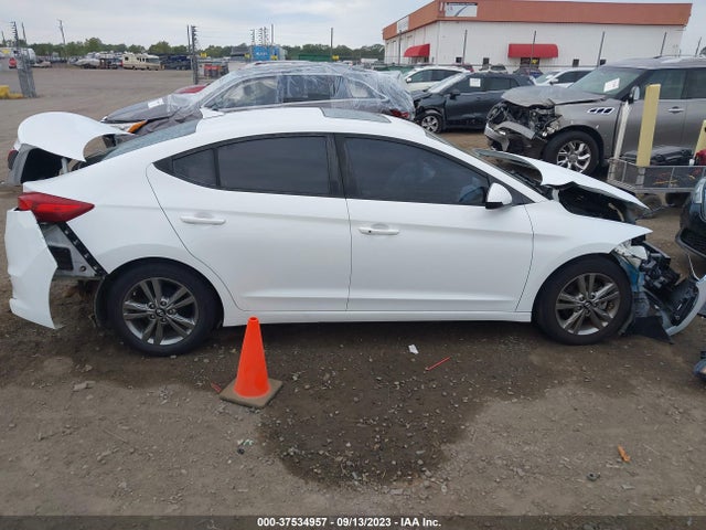 Hyundai Elantra Value Edition 2017 5NPD84LF9HH172222 Image 14